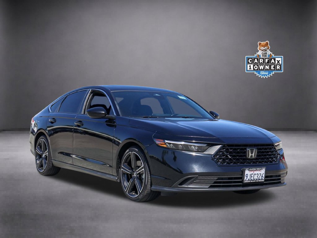 Used 2024 Honda Accord Sport image 2