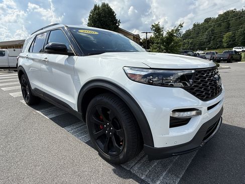 Used 2020 Ford Explorer ST w/ ST Street Pack AWD/4WD image 3