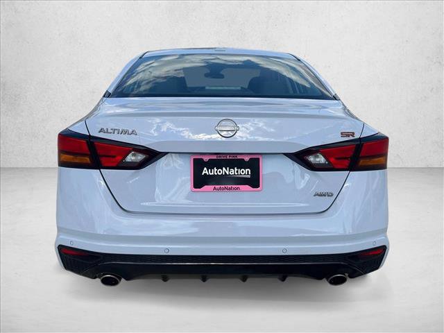 Used 2025 Nissan Altima 2.5 SR AWD/4WD image 7