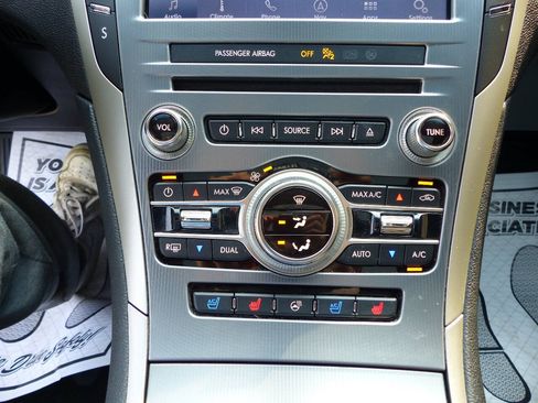 Used 2020 Lincoln MKZ Reserve w/ Monochromatic Package AWD/4WD image 36