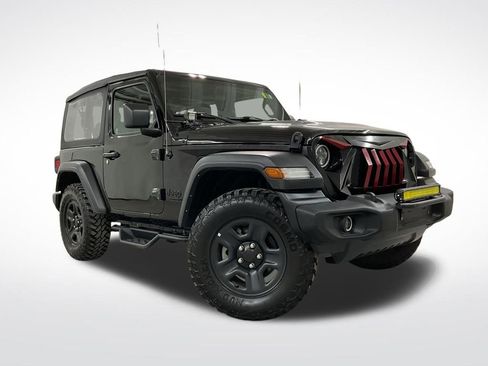 Used 2023 Jeep Wrangler Sport AWD/4WD image 4