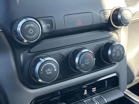 Used 2022 RAM 1500 Big Horn image 29