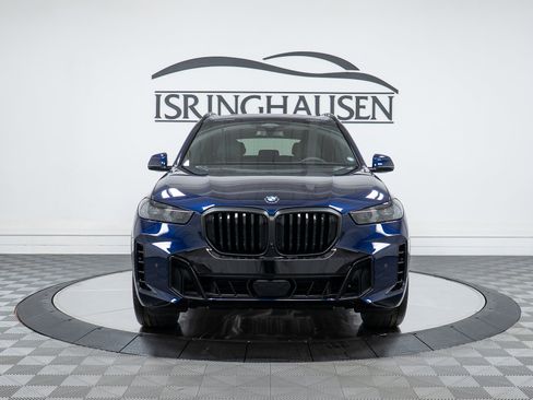New 2026 BMW X5 xDrive40i w/ M Sport Package image 2