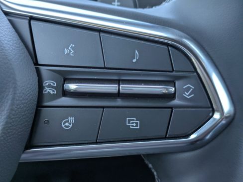 New 2026 Chevrolet Equinox LT w/ Safety and Technology Package FWD image 16