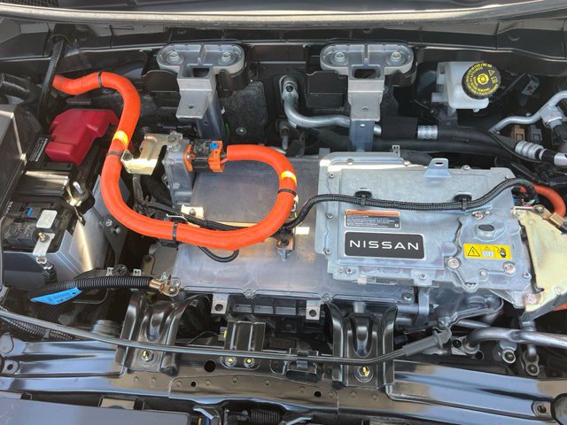 Used 2023 Nissan Ariya FWD image 30