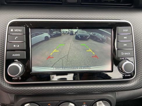 New 2025 Nissan Kicks Play S image 13