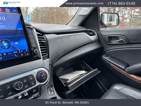 Used 2015 Chevrolet Suburban LTZ image 24