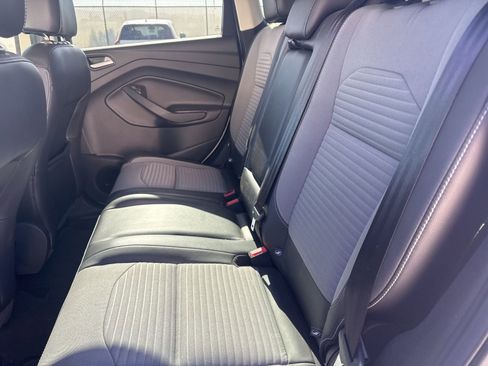 Used 2017 Ford Escape Titanium FWD image 9