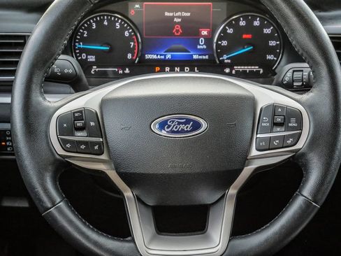 Used 2024 Ford Explorer XLT w/ Equipment Group 202A RWD image 26