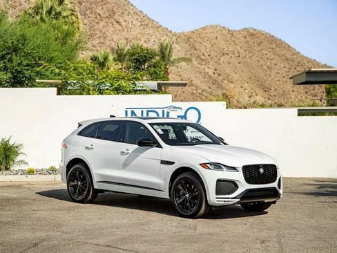 New 2026 Jaguar F-PACE R-Dynamic S image 4