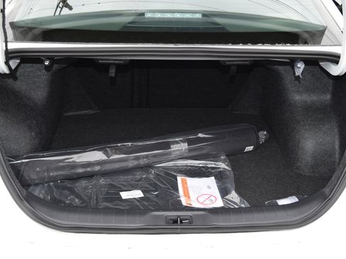 Used 2025 Nissan Altima 2.5 S image 18