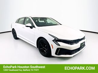Used 2025 Kia K5 LXS video 1