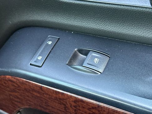 Used 2018 GMC Sierra 1500 SLT w/ SLT Premium Package image 21