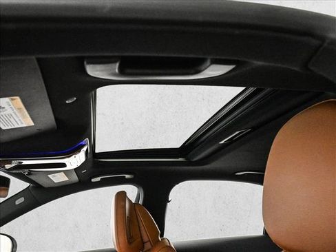 Used 2025 Mercedes-Benz C 300 4MATIC Sedan image 17