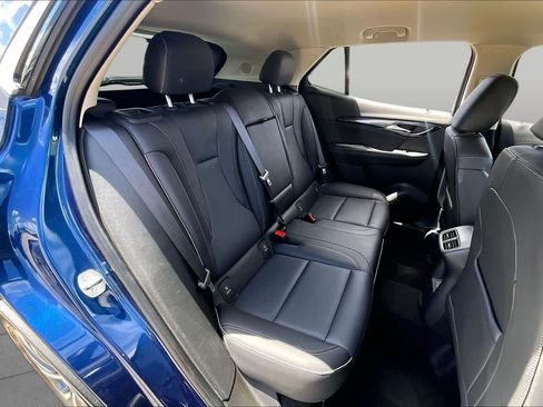 Used 2023 Buick Envision Essence AWD/4WD image 20