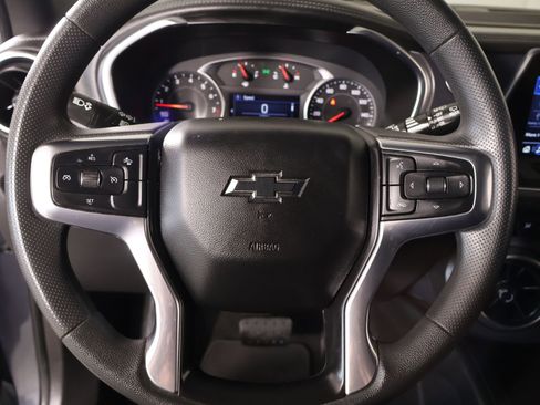 Used 2021 Chevrolet Blazer LT FWD image 3