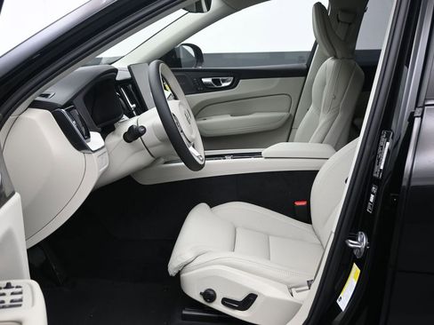 New 2026 Volvo XC60 B5 Ultra AWD/4WD image 11