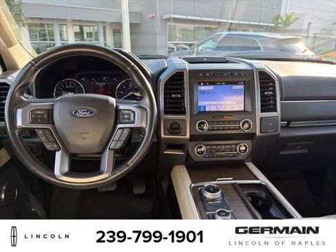 Used 2019 Ford Expedition Platinum image 12