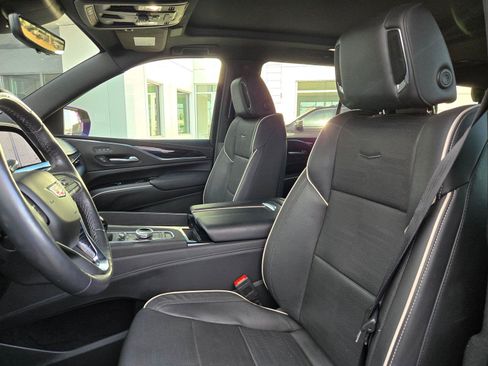 Used 2023 Cadillac Escalade Sport w/ LPO, ONYX Package AWD/4WD image 28