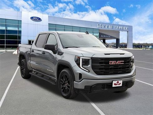 Used 2025 GMC Sierra 1500 Pro w/ Graphite Edition image 6