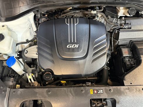 Used 2017 Kia Sorento SX FWD image 50