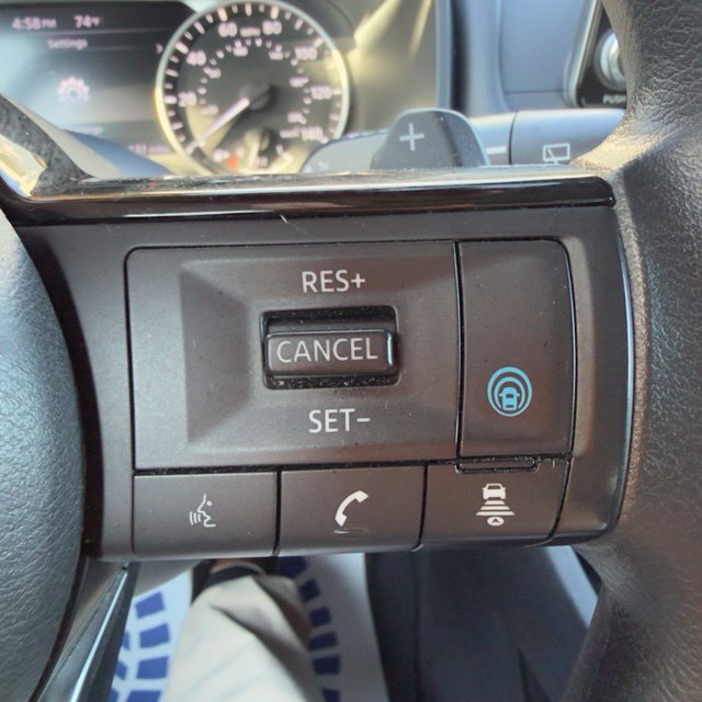 Used 2021 Nissan Rogue SV AWD/4WD image 25
