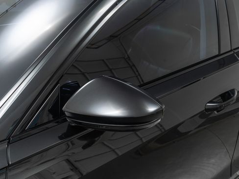 Used 2023 Audi A8 L 3.0T w/ Executive Package image 38