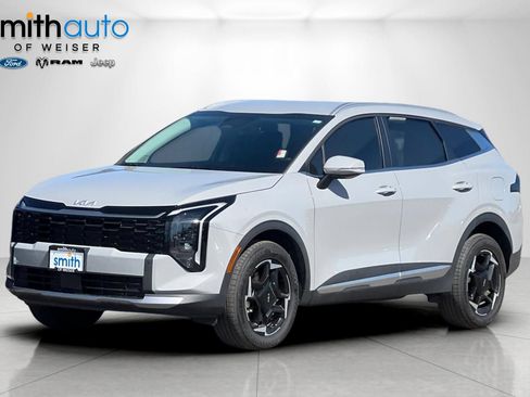 Used 2026 Kia Sportage EX AWD/4WD image 9