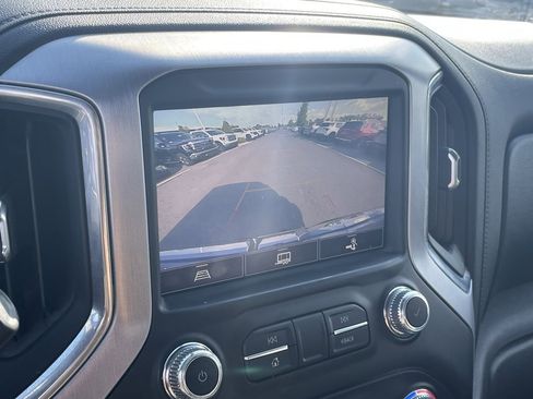 Used 2021 GMC Sierra 1500 SLT w/ SLT Premium Package image 16