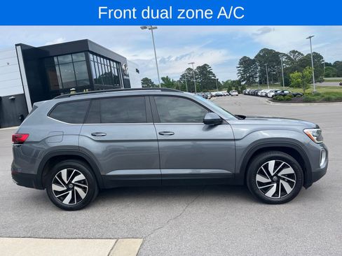 Used 2024 Volkswagen Atlas SE FWD image 5