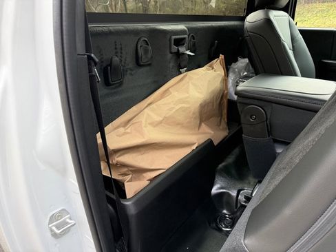 New 2026 RAM 3500 Tradesman image 15