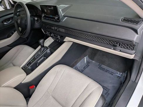 Certified 2024 Honda Accord LX image 20