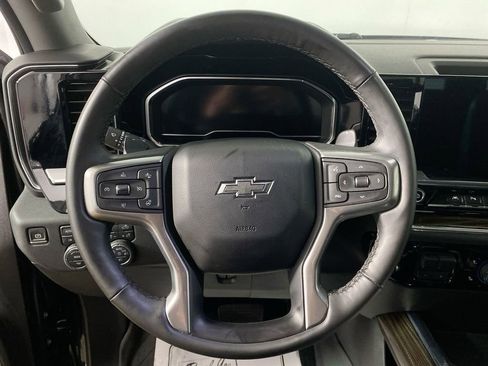 Certified 2024 Chevrolet Silverado 1500 RST w/ Convenience Package II AWD/4WD image 14