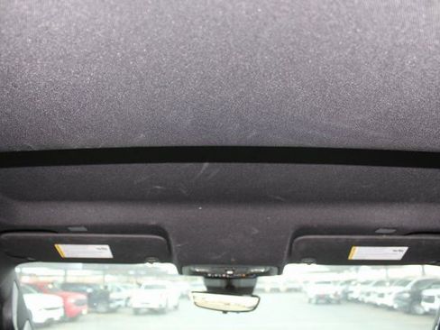 Used 2024 GMC Sierra 1500 AT4 w/ Technology Package image 22