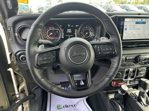Used 2025 Jeep Wrangler Unlimited Rubicon 392 AWD/4WD image 12