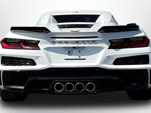 Used 2024 Chevrolet Corvette Z06 image 7