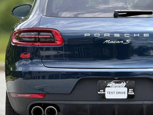 Used 2015 Porsche Macan S AWD/4WD image 16