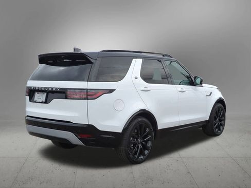 New 2026 Land Rover Discovery Limited Edition image 6