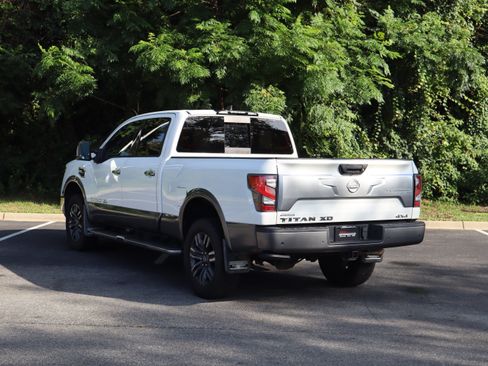 Used 2023 Nissan Titan Platinum Reserve w/ Moonroof Package AWD/4WD image 7