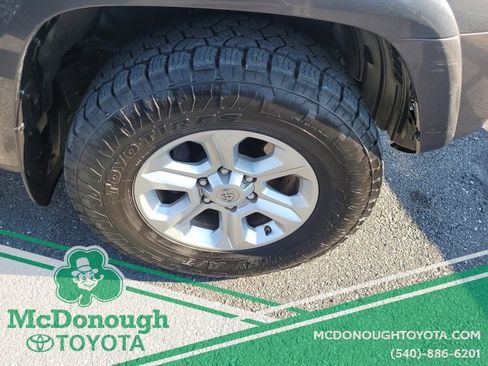 Used 2021 Toyota 4Runner SR5 image 15
