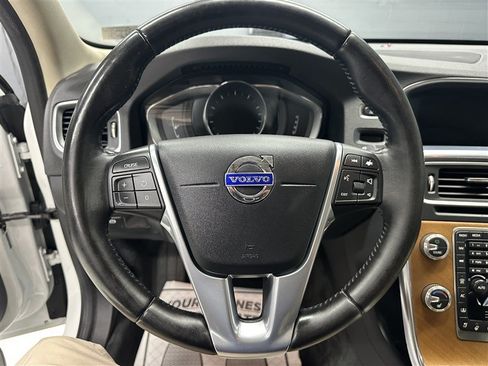 Used 2016 Volvo S60 T5 Premier AWD/4WD image 21
