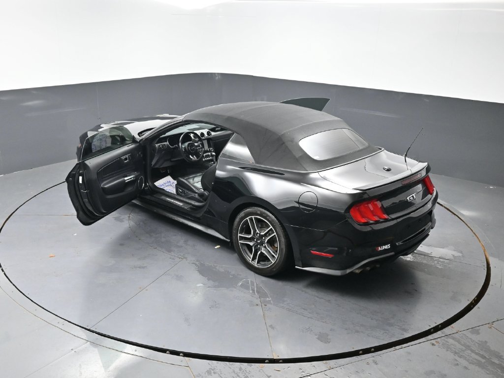 Used 2018 Ford Mustang GT Premium w/ Equipment Group 401A RWD image 78