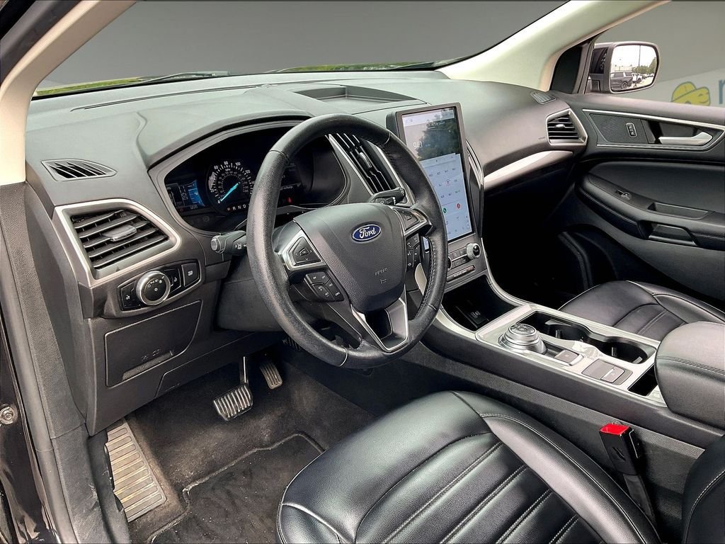 Used 2024 Ford Edge SEL AWD/4WD image 8