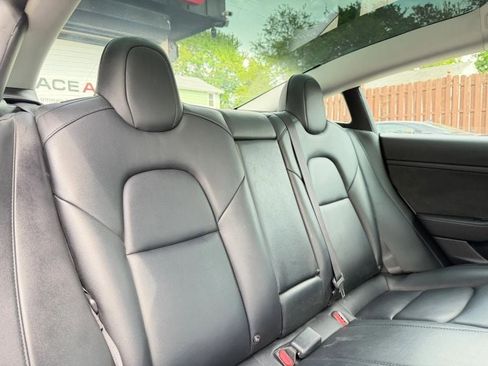 Used 2021 Tesla Model 3 Standard Range Plus RWD image 24