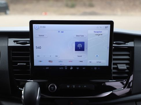 Used 2024 Ford Transit 350 XLT image 14