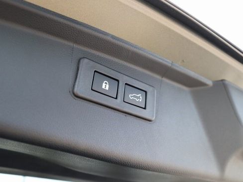 New 2025 Subaru Outback Premium w/ Popular Package #1A image 15