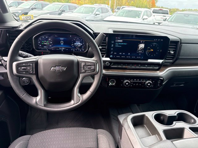 Certified 2023 Chevrolet Silverado 1500 RST w/ Rally Edition AWD/4WD image 19