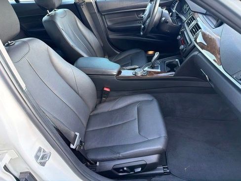 Used 2015 BMW 328i xDrive Sedan AWD/4WD image 24