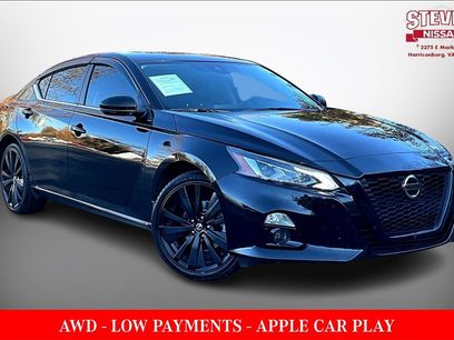 Used 2022 Nissan Altima 2.5 SR w/ Midnight Edition Package
