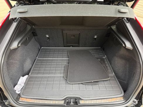 Certified 2023 Volvo C40 P8 Recharge Plus w/ Protection Package Premier AWD/4WD image 26